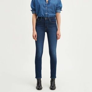 Levi’s 724 High Rise Straight Women’s, 26